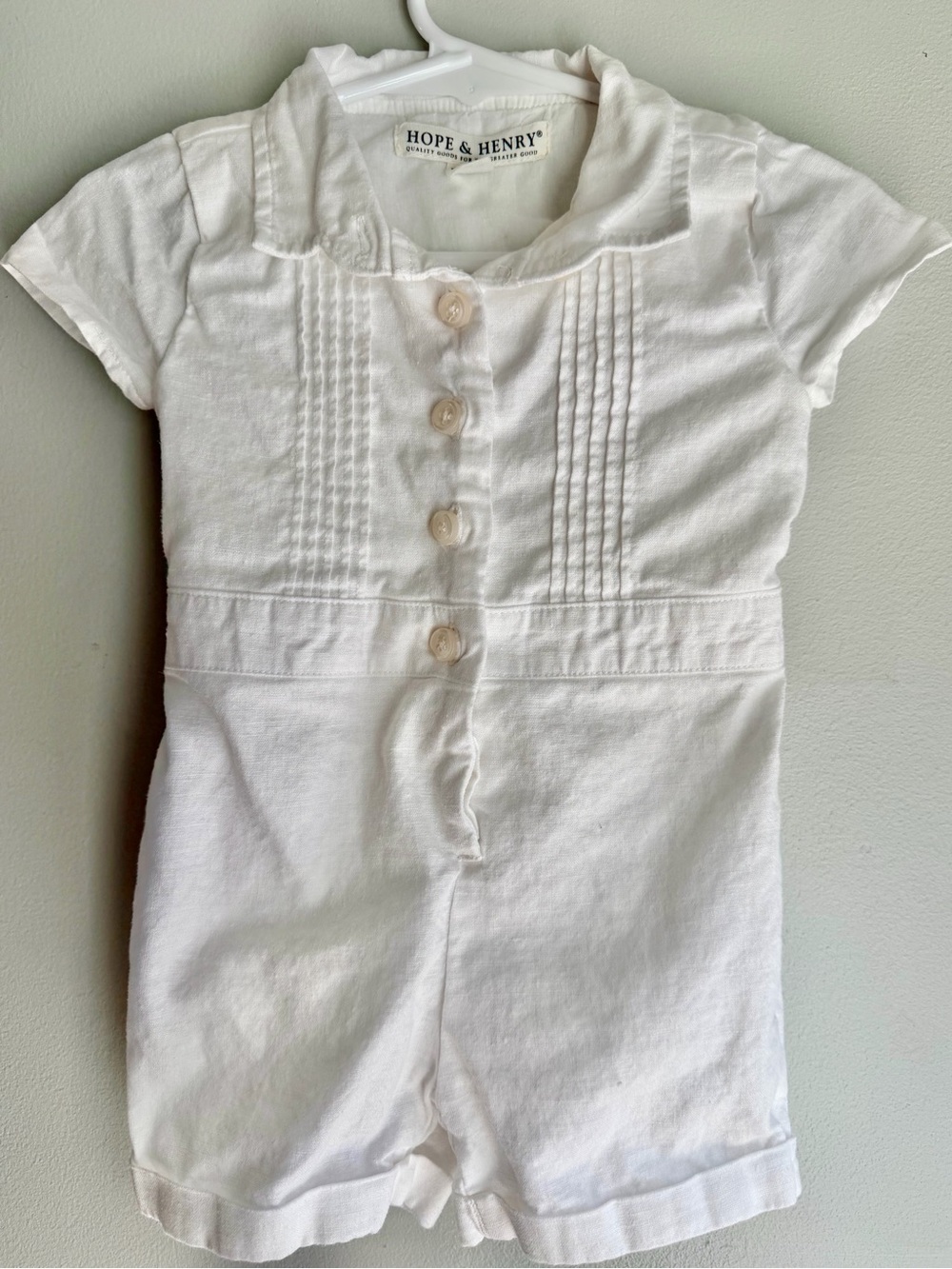 Boys Hope & Henry White Cotton Button Romper — Only Worn Once